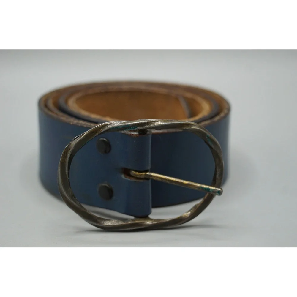 Vintage JC Penney Mens Blue Leather Belt Twisted Oval Buckle 42 Inch